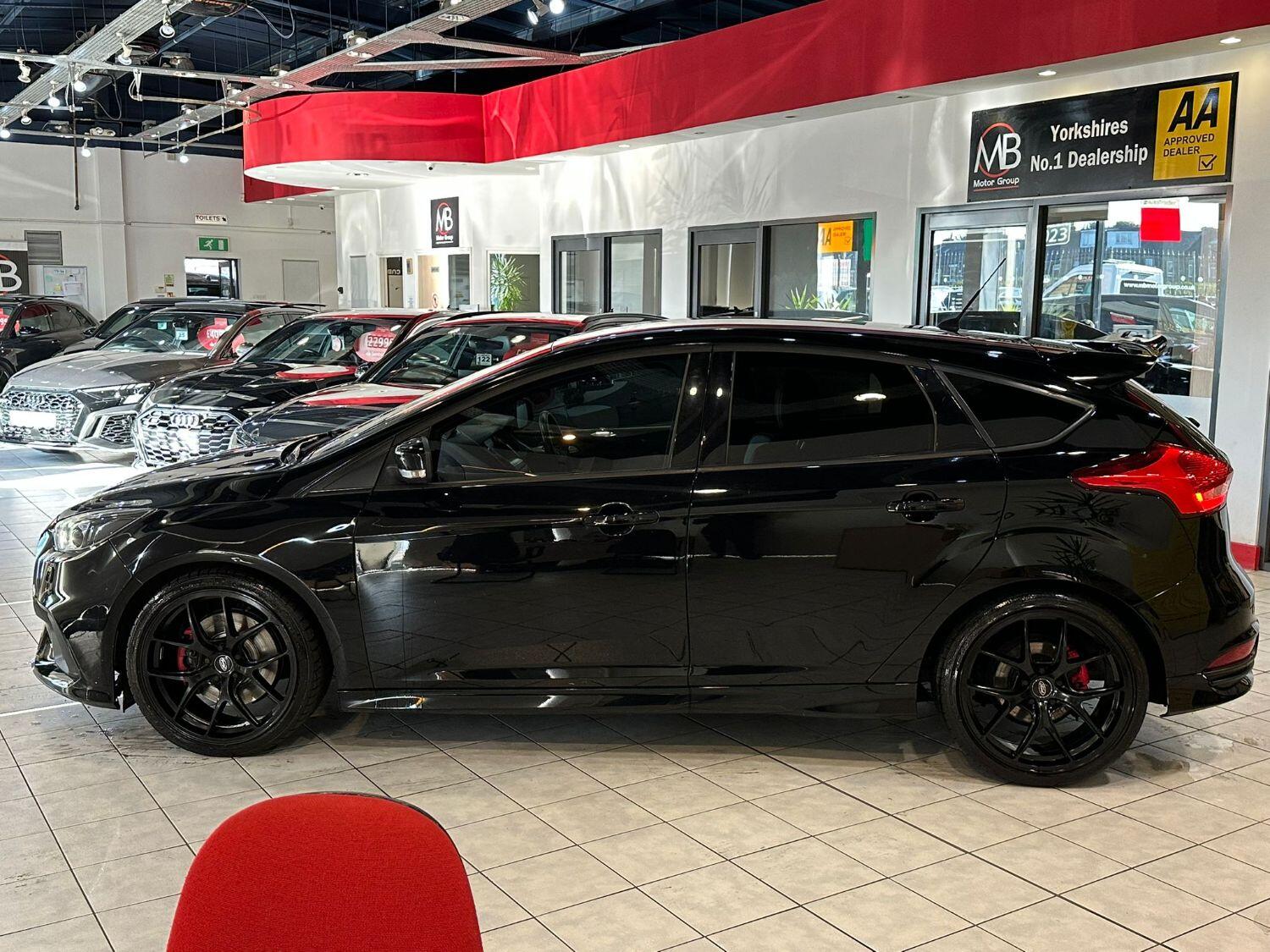 Used Ford Focus 2016 for sale - 76482927: Photo 5