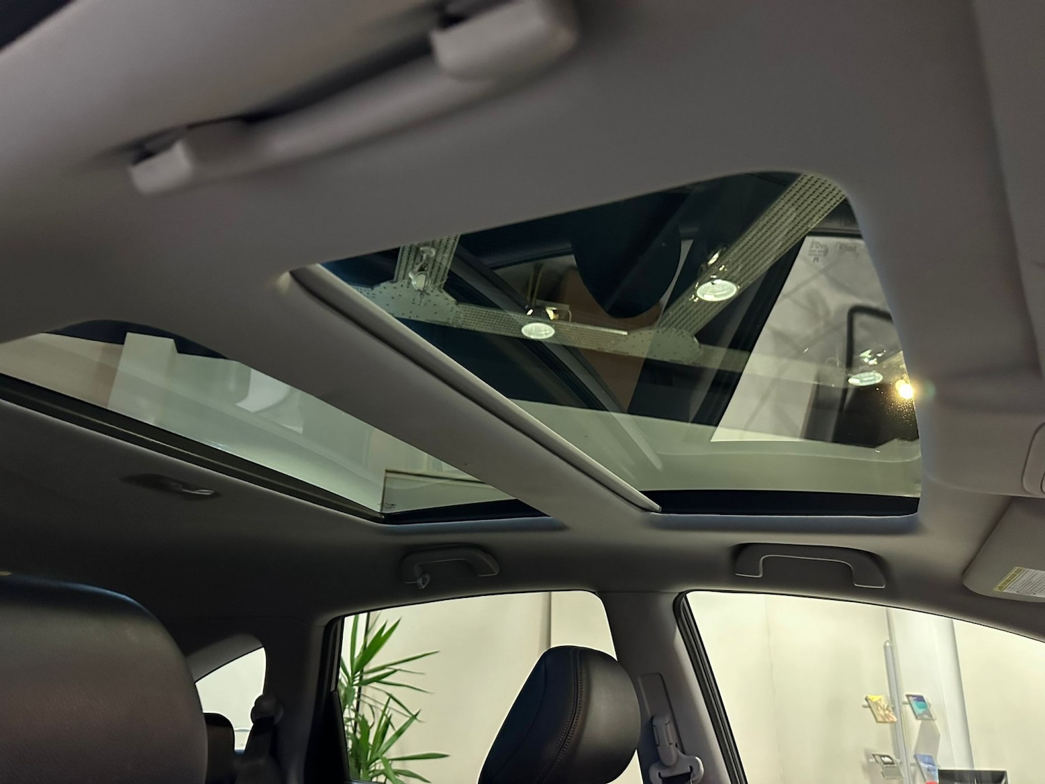 Used Honda CR-V 2012 for sale - 76382433: Photo 11