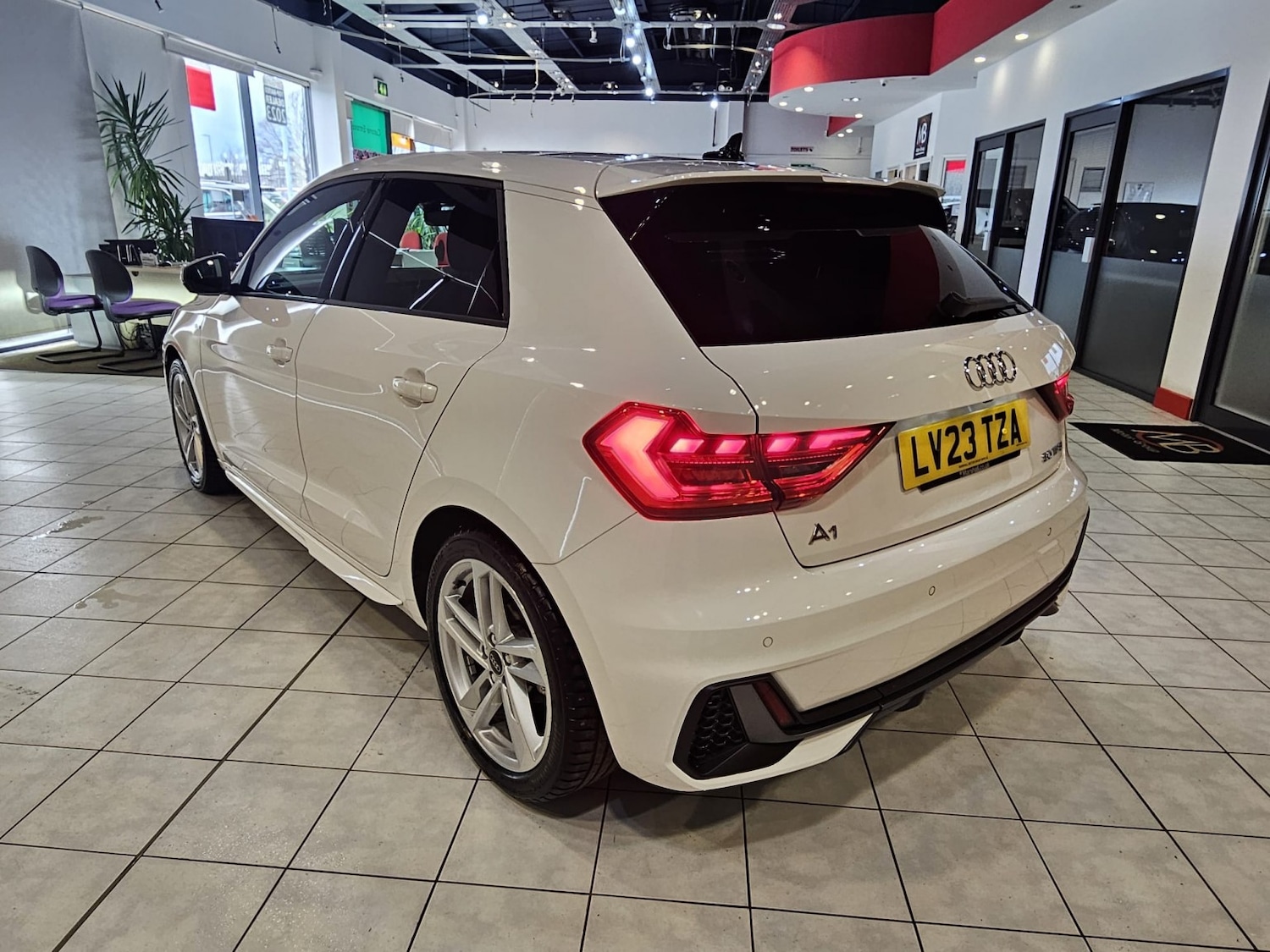 Used Audi A1 2023 for sale - 77991681: Photo 5