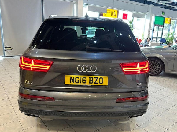 Used Audi Q7 2016 for sale - 76186792: Photo 9