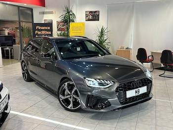 2023 - 2.0 TFSI 40 Black Edition 5-Door