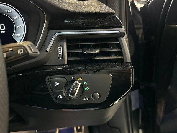 Used Audi A4 Avant 2023 for sale - 76252355: Photo 21