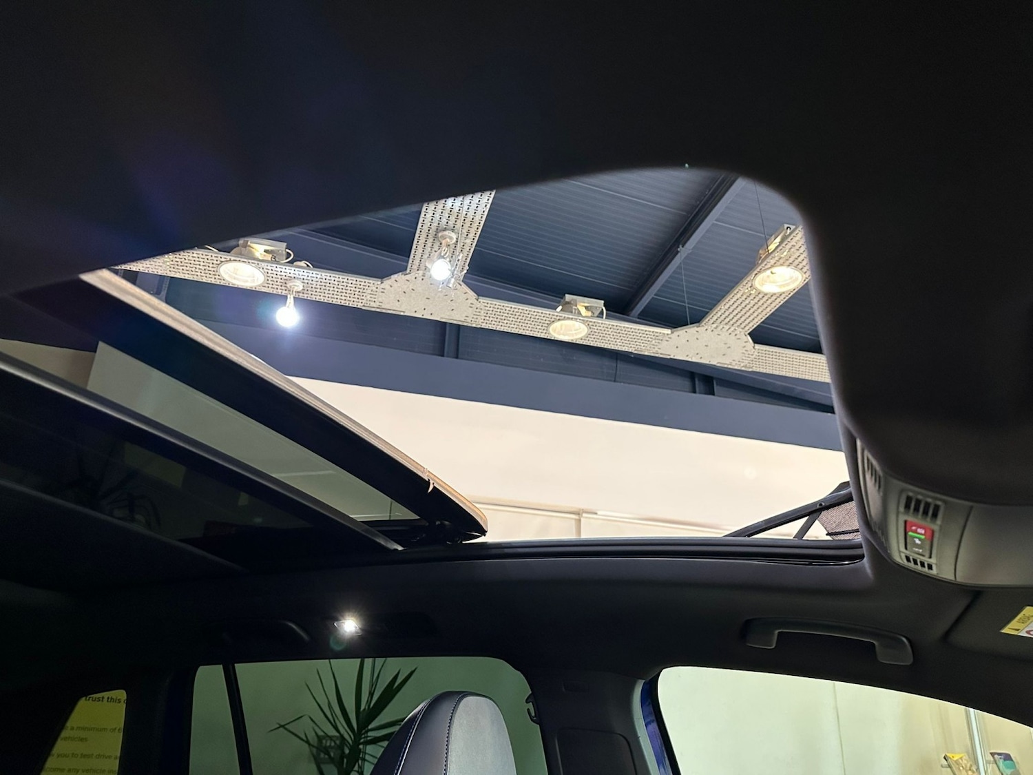 Used Volkswagen Tiguan 2021 for sale - 76662757: Photo 15