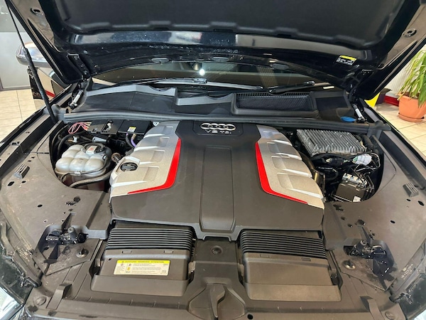 Used Audi SQ7 2018 for sale - 76230992: Photo 24