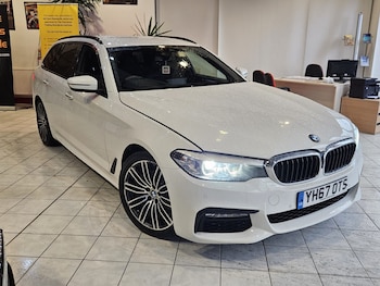 Used BMW 5 Series 2017 for sale - 77289139: Photo