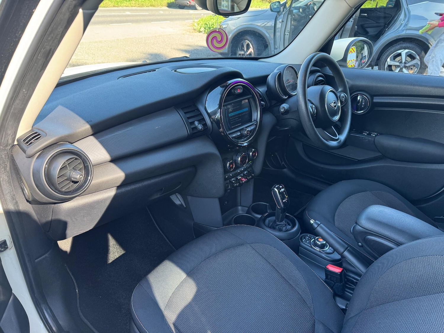 Used MINI Hatch 2019 for sale - 76935792: Photo 13
