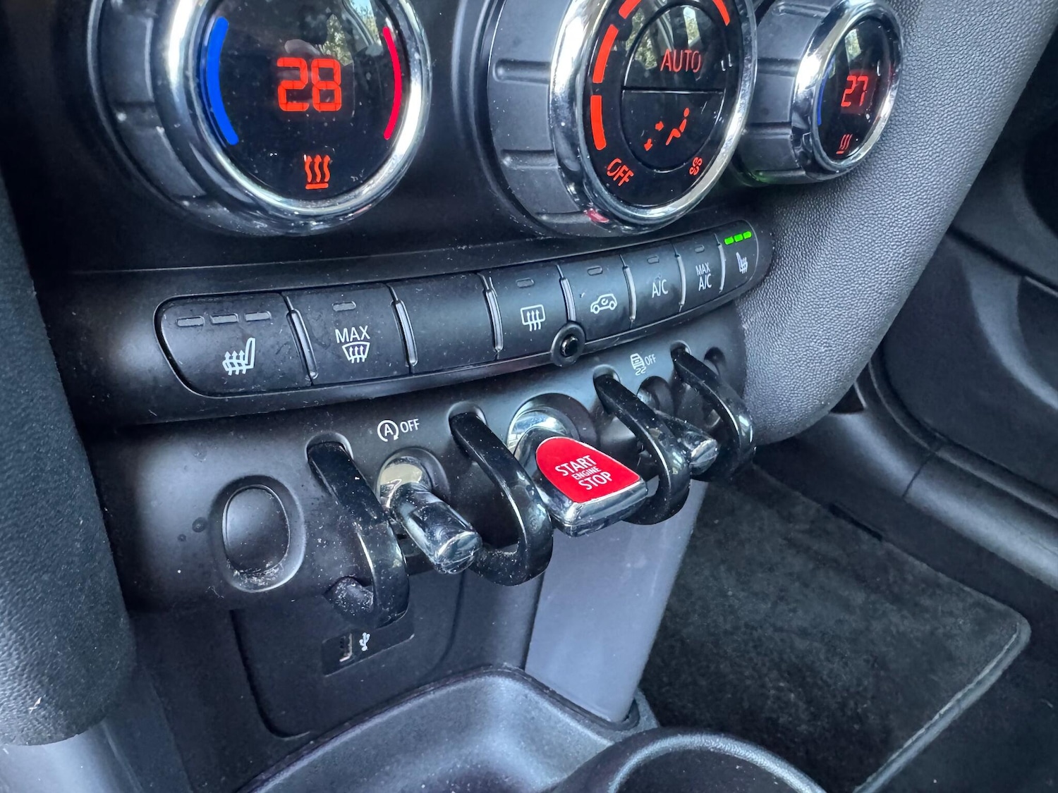 Used MINI Hatch 2019 for sale - 76935792: Photo 14