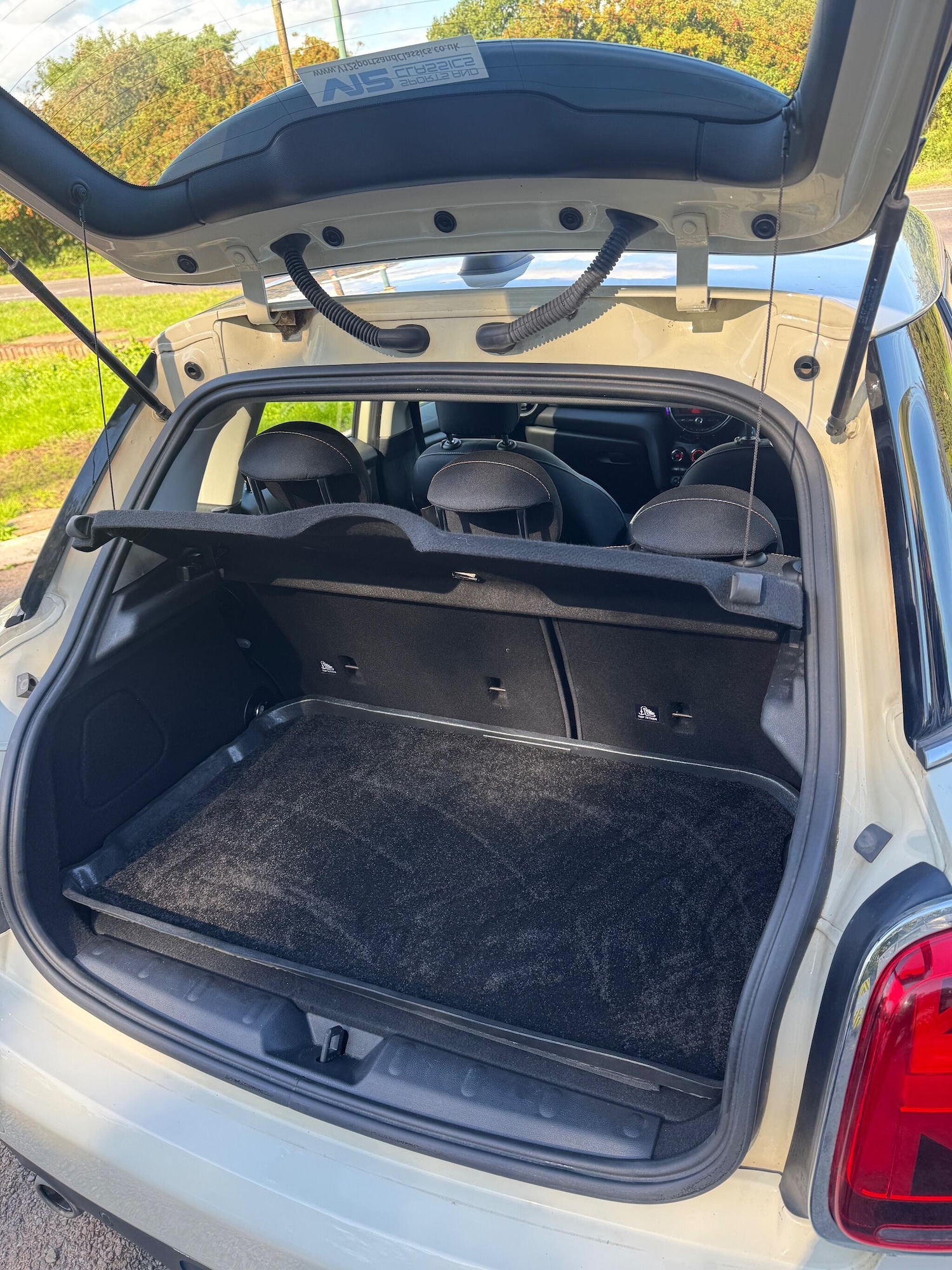 Used MINI Hatch 2019 for sale - 76935792: Photo 27