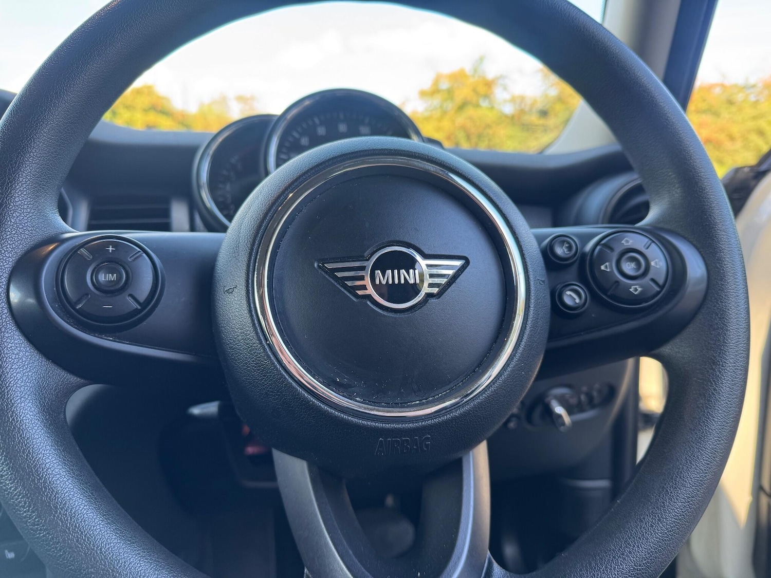 Used MINI Hatch 2019 for sale - 76935792: Photo 28