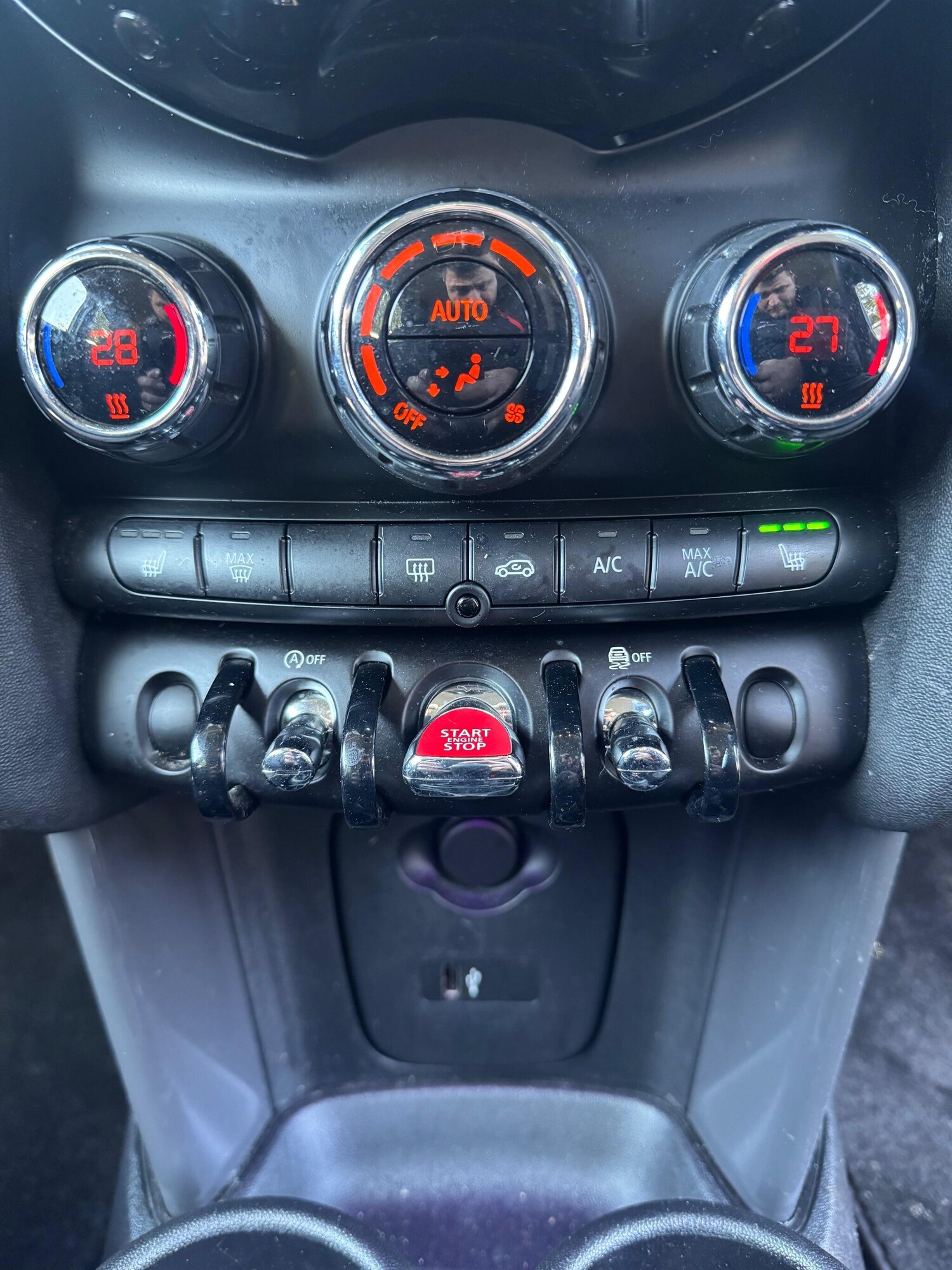 Used MINI Hatch 2019 for sale - 76935792: Photo 34