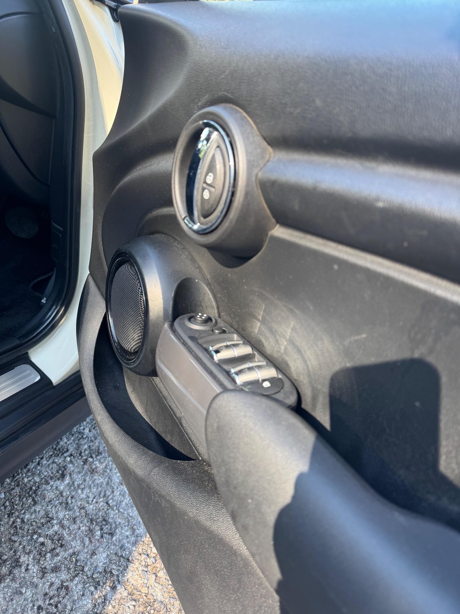 Used MINI Hatch 2019 for sale - 76935792: Photo 37