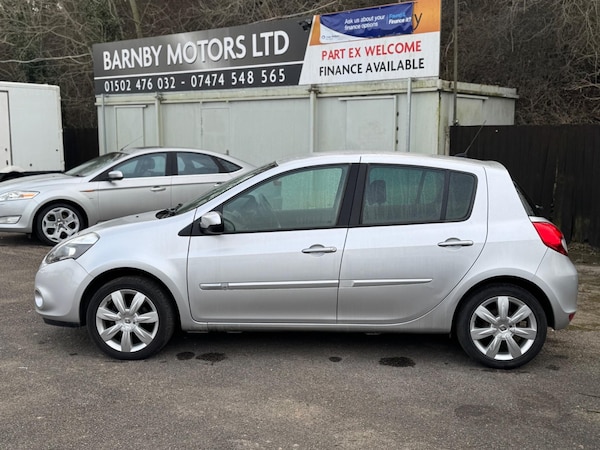Used Renault Clio 2011 for sale - 73846063: Photo 5