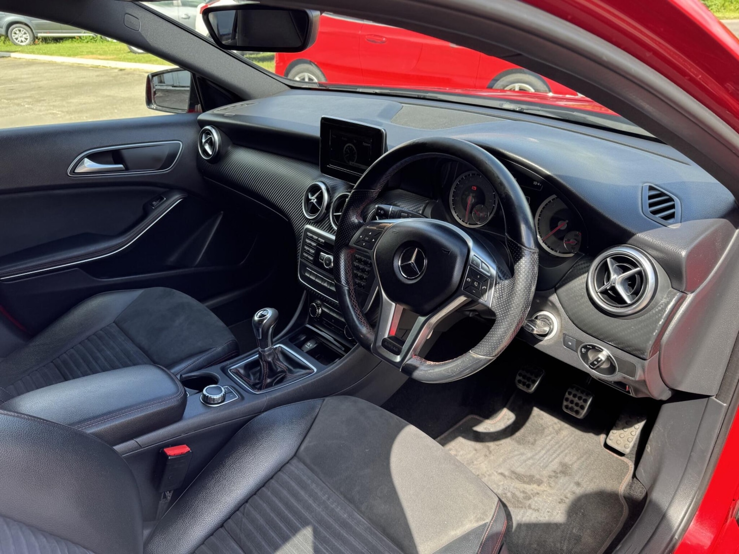 Used Mercedes-Benz A-Class 2013 for sale - 76942662: Photo 16