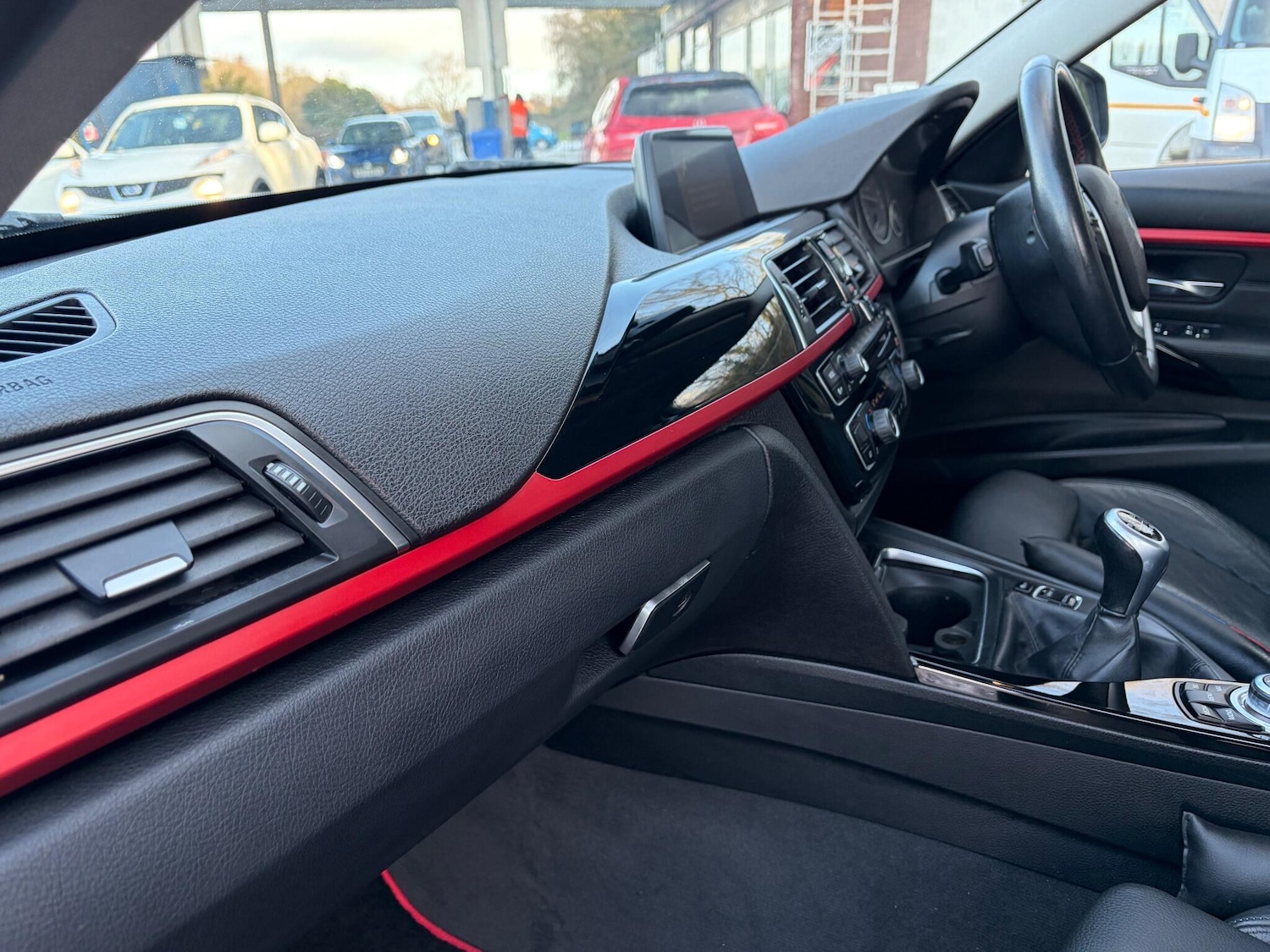 Used BMW 3 Series 2017 for sale - 77131246: Photo 12