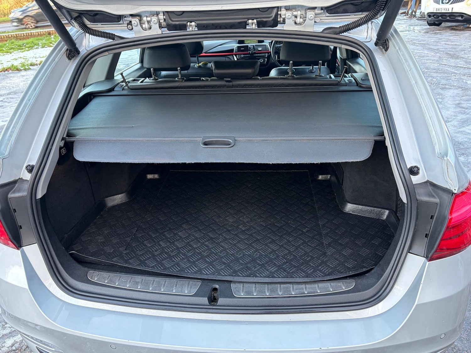 Used BMW 3 Series 2017 for sale - 77131246: Photo 31