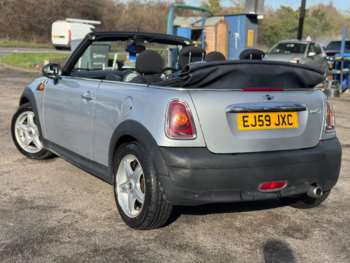 Used MINI Convertible 2009 for sale - 73846260: Photo