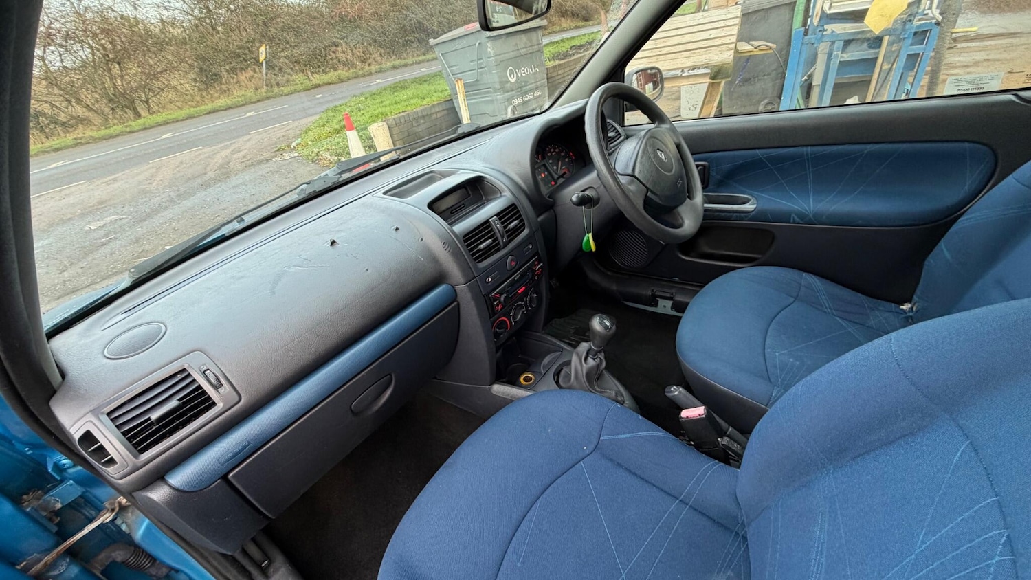 Used Renault Clio 2003 for sale - 77163438: Photo 7