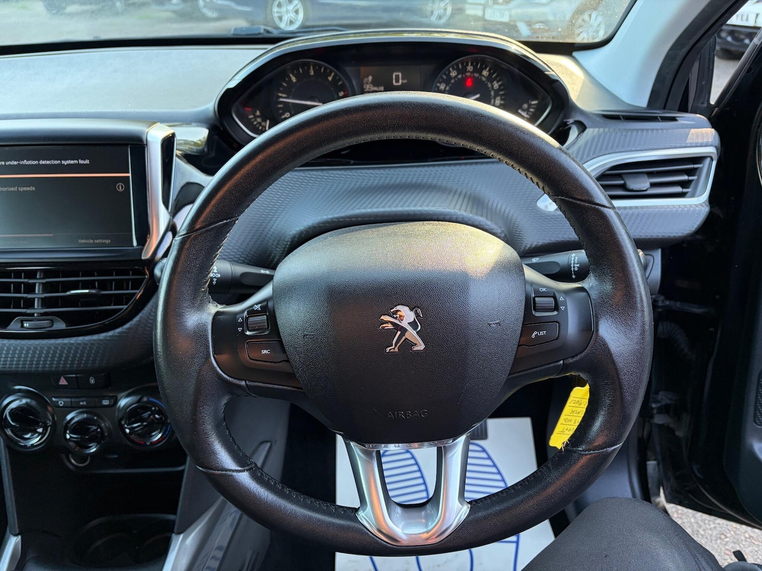 Used Peugeot 2008 2017 for sale - 76925976: Photo 26