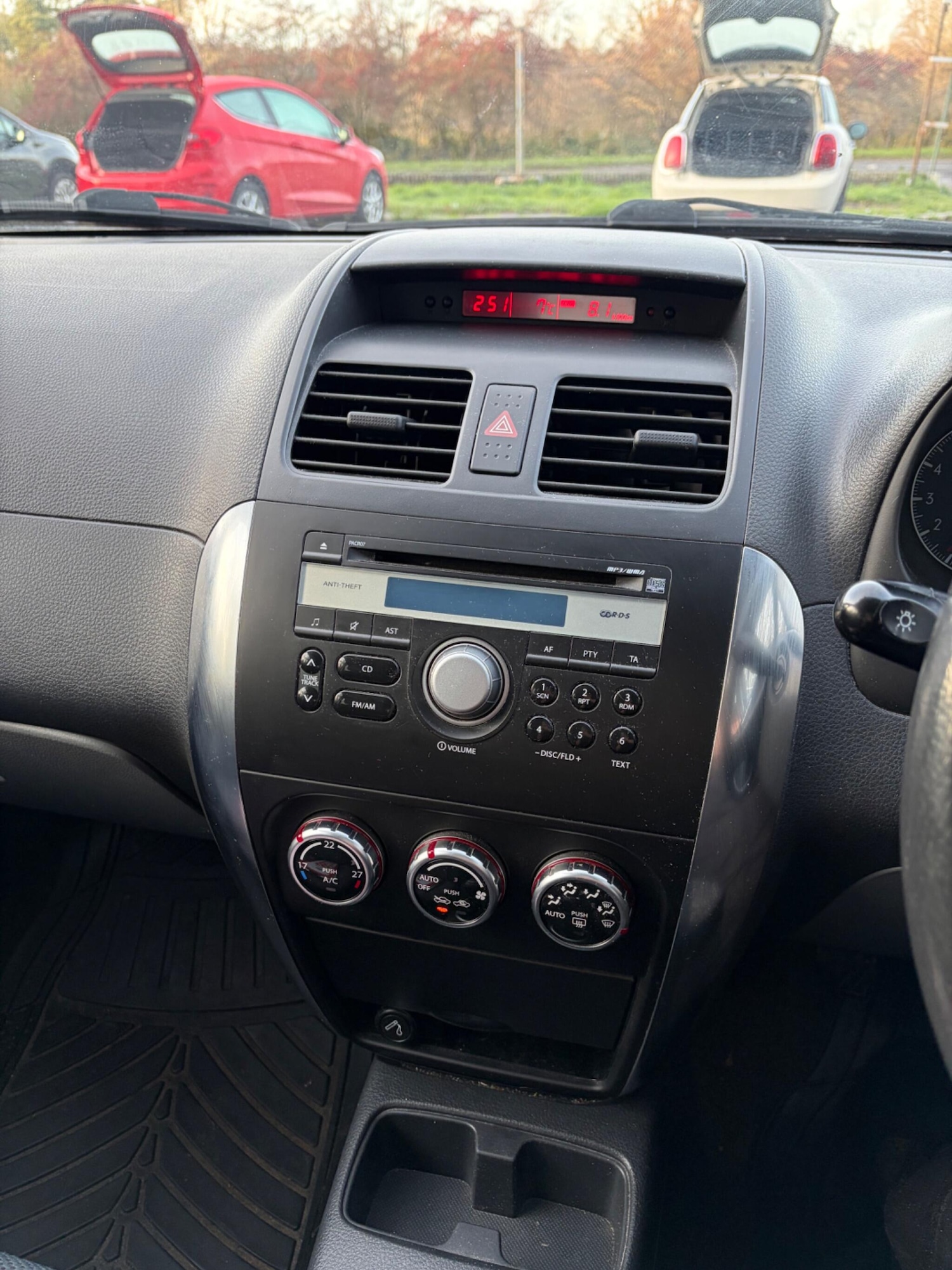 Used Suzuki SX4 2007 for sale - 76935985: Photo 4