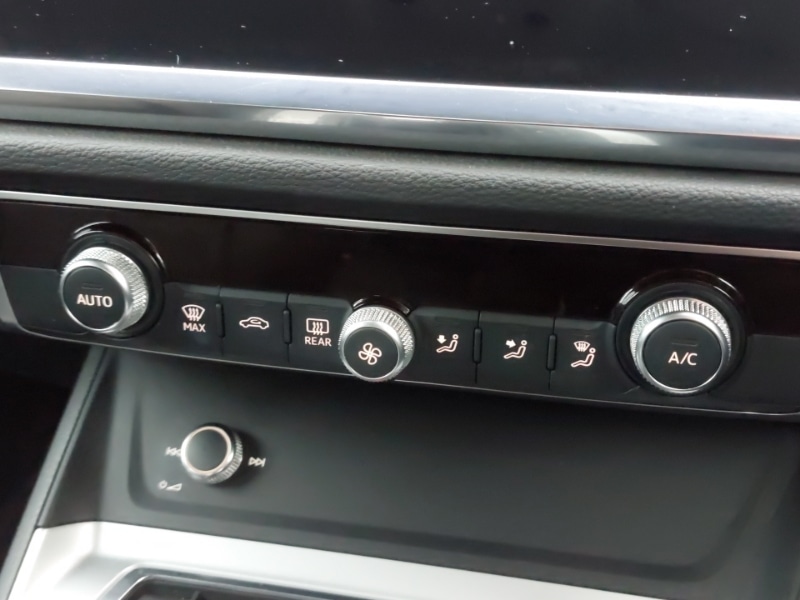 Used Audi Q3 2019 for sale - 76309006: Photo 19