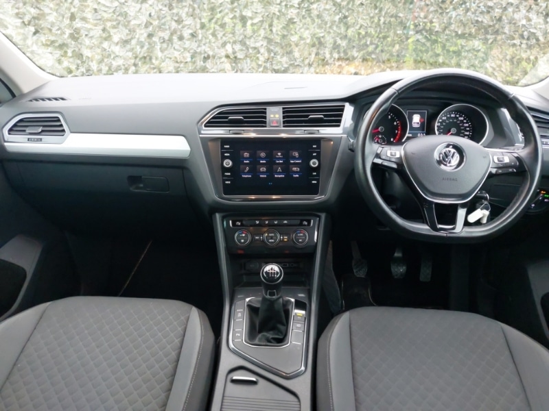 Used Volkswagen Tiguan 2018 for sale - 76493170: Photo 2