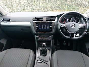 Used Volkswagen Tiguan 2018 for sale - 76493170: Photo