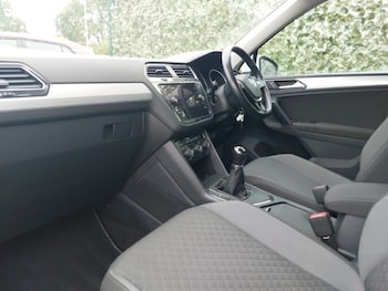 Used Volkswagen Tiguan 2018 for sale - 76493170: Photo