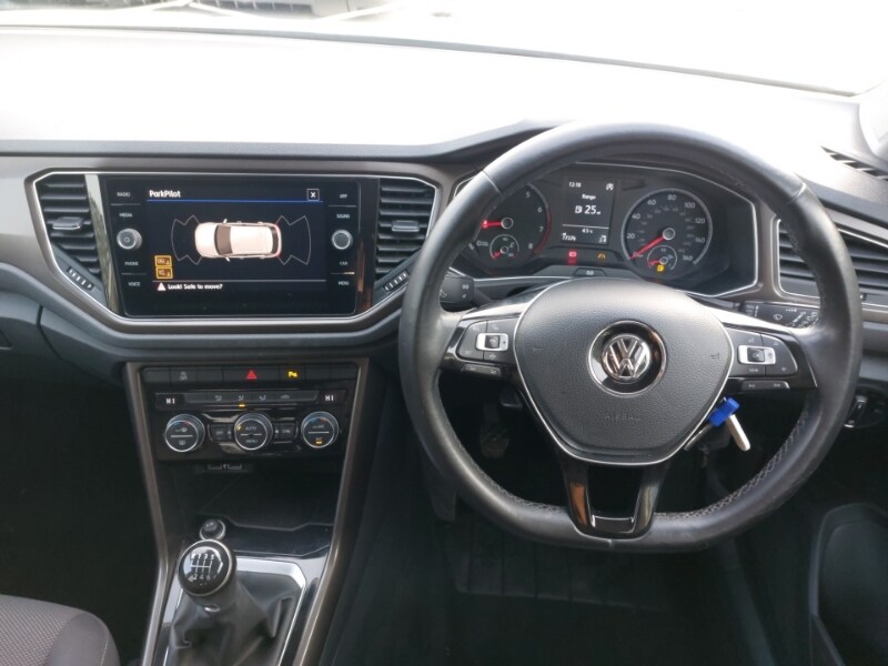 Used Volkswagen T-Roc 2019 for sale - 77495530: Photo 10