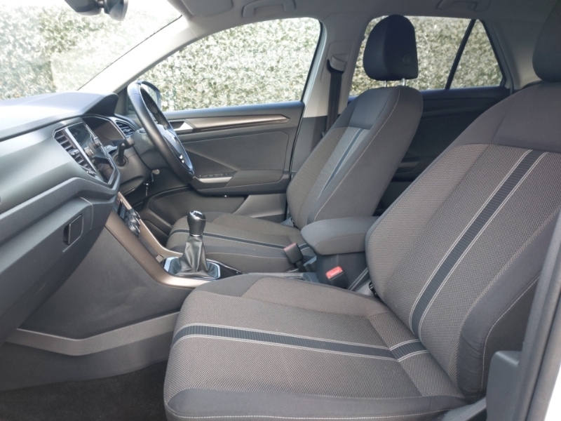 Used Volkswagen T-Roc 2019 for sale - 77495530: Photo 5