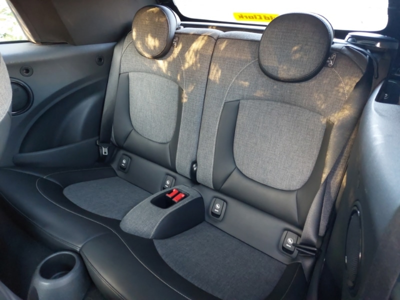 Used MINI Convertible 2018 for sale - 76639489: Photo 6