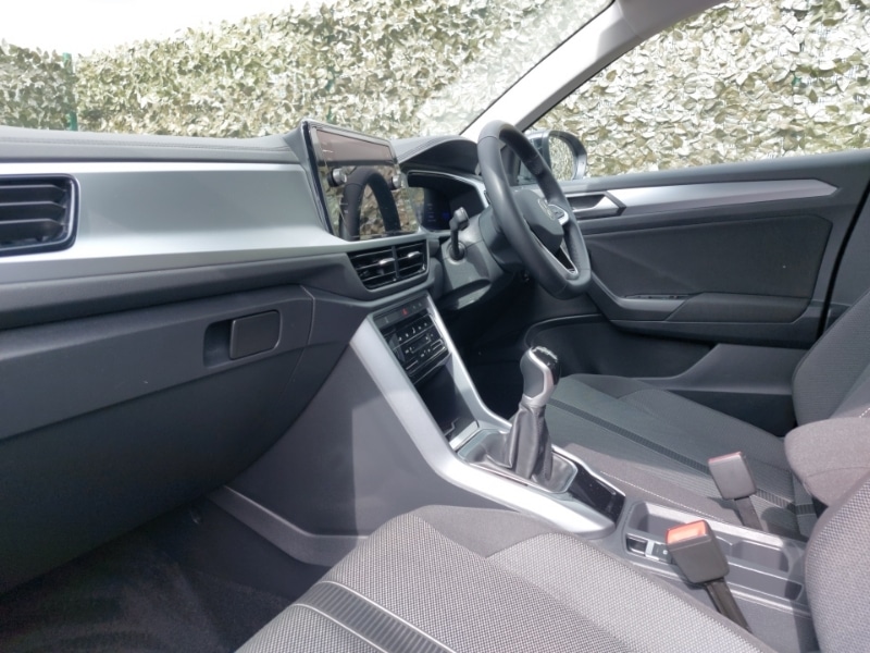 Used Volkswagen T-Roc 2024 for sale - 78164380: Photo 5