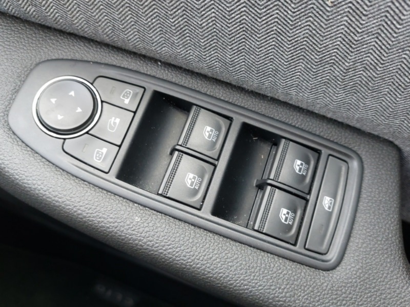 Used Renault Clio 2024 for sale - 77793158: Photo 12