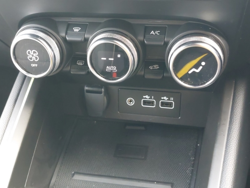 Used Renault Clio 2024 for sale - 77793158: Photo 18