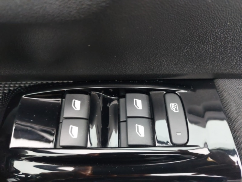 Used Citroen C3 2023 for sale - 76275854: Photo 10