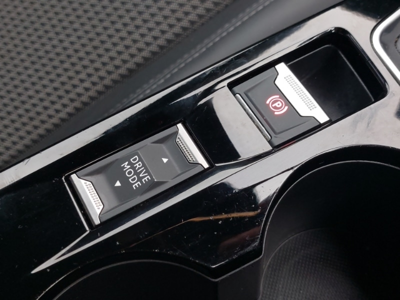 Used Peugeot 2008 2022 for sale - 76800252: Photo 15