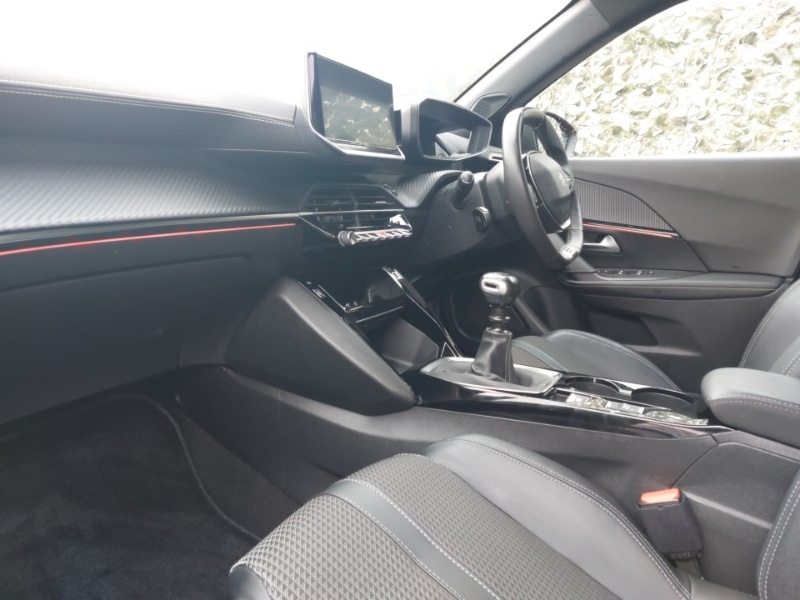 Used Peugeot 2008 2022 for sale - 76800252: Photo 5