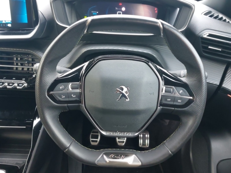 Used Peugeot 2008 2022 for sale - 76800252: Photo 7