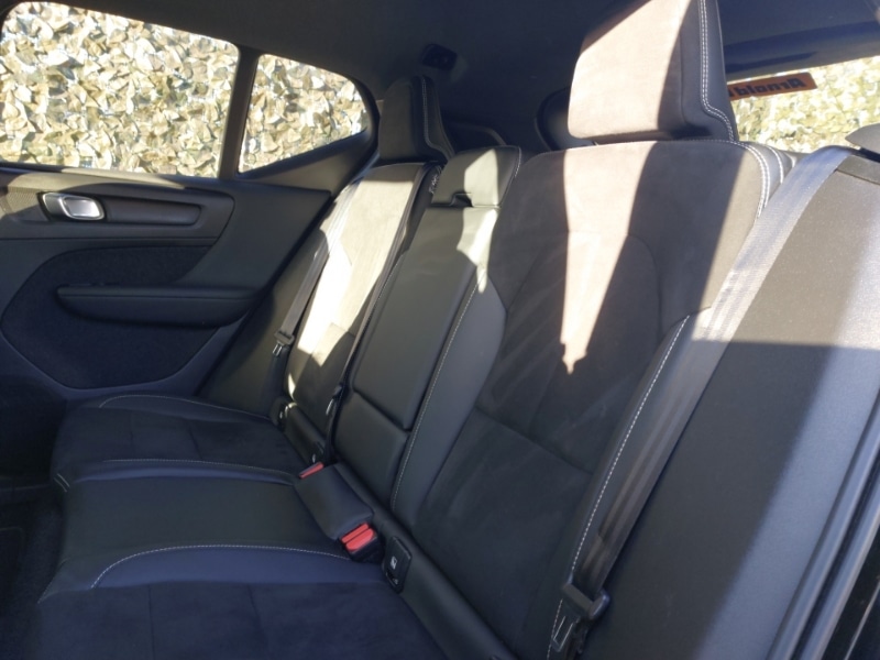 Used Volvo XC40 2021 for sale - 77126224: Photo 6