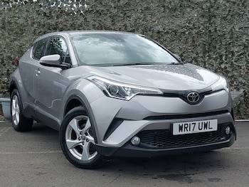 Used Toyota C-HR 2017 for sale - 78762854: Photo