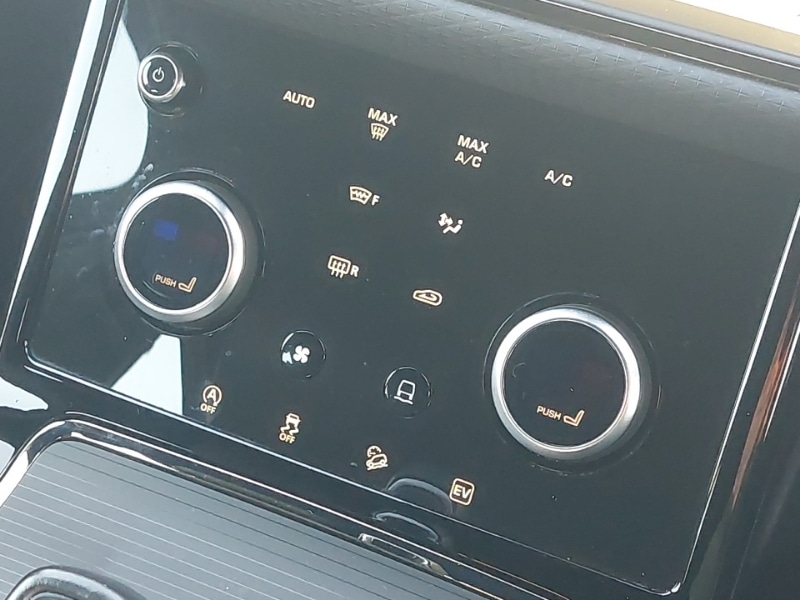 Used Land Rover Range Rover Evoque 2023 for sale - 76721833: Photo 17