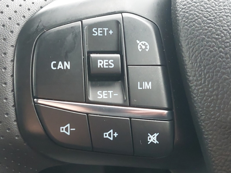 Used Ford Focus 2022 for sale - 76365420: Photo 15