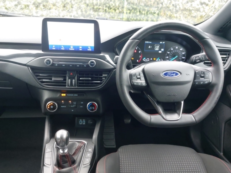 Used Ford Focus 2022 for sale - 76365420: Photo 2