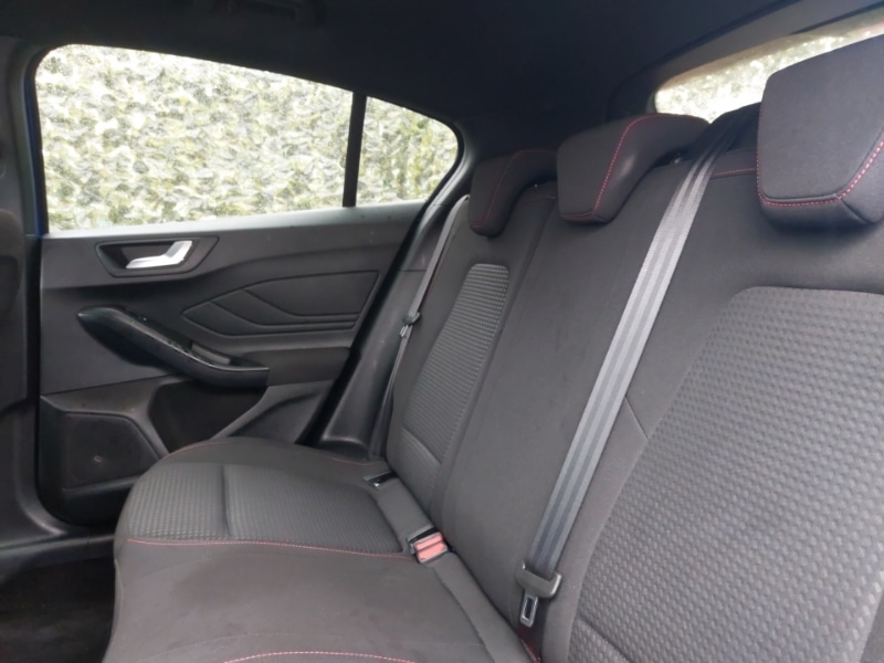 Used Ford Focus 2022 for sale - 76365420: Photo 6