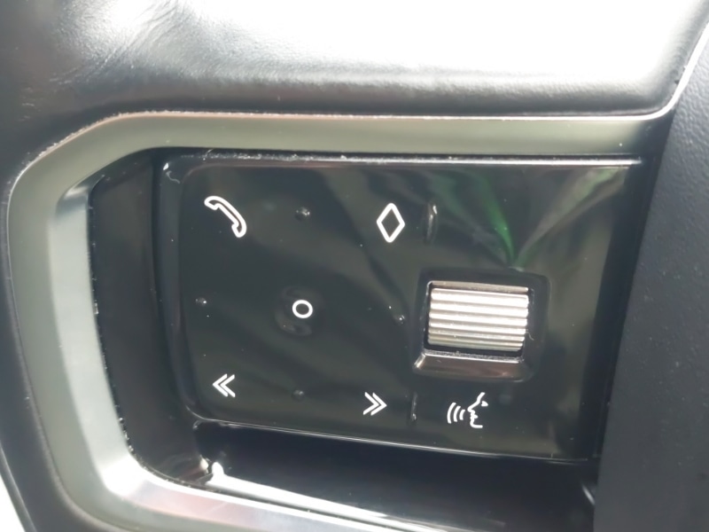 Used Land Rover Discovery Sport 2022 for sale - 76795359: Photo 15