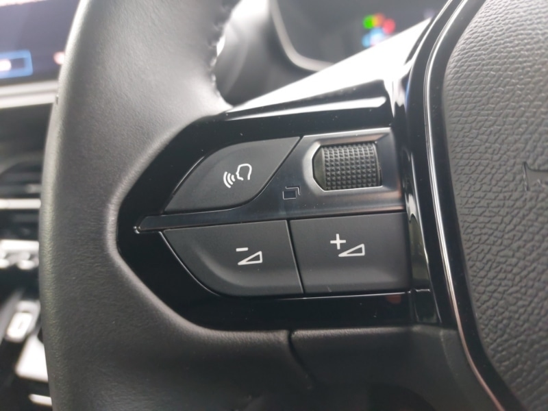 Used Peugeot 2008 2023 for sale - 78009956: Photo 12