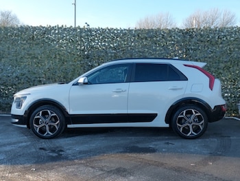 Used Kia Niro 2025 for sale - 77105533: Photo