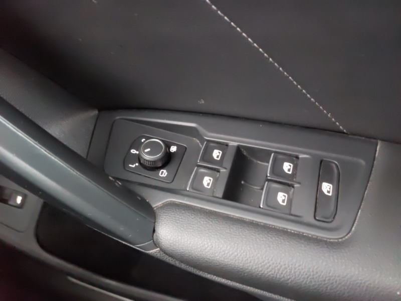 Used Volkswagen Tiguan 2019 for sale - 76484128: Photo 18