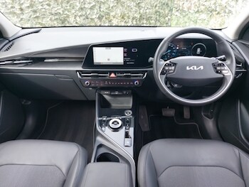 Used Kia Niro 2022 for sale - 77008705: Photo