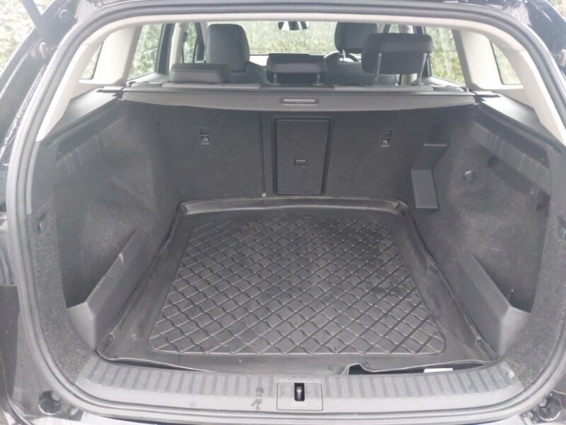 Used Skoda Enyaq 2022 for sale - 76478560: Photo 8