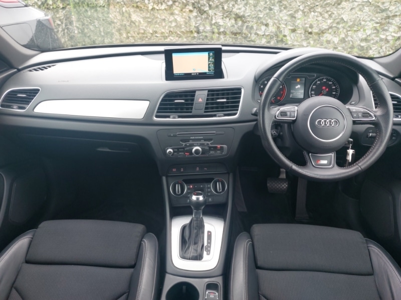 Used Audi Q3 2018 for sale - 78164395: Photo 2